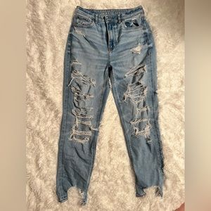Size 6 American Eagle Mom Jeans